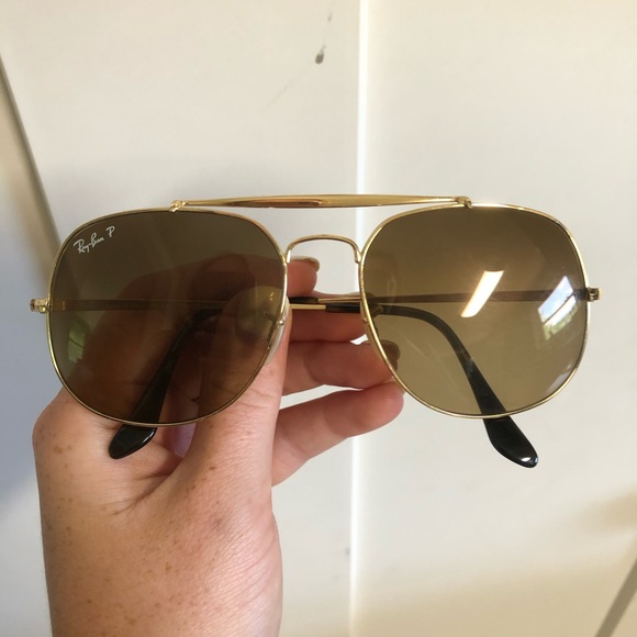 Men’s Ray Bans Polarized Sunglasses - Picture 2 of 2